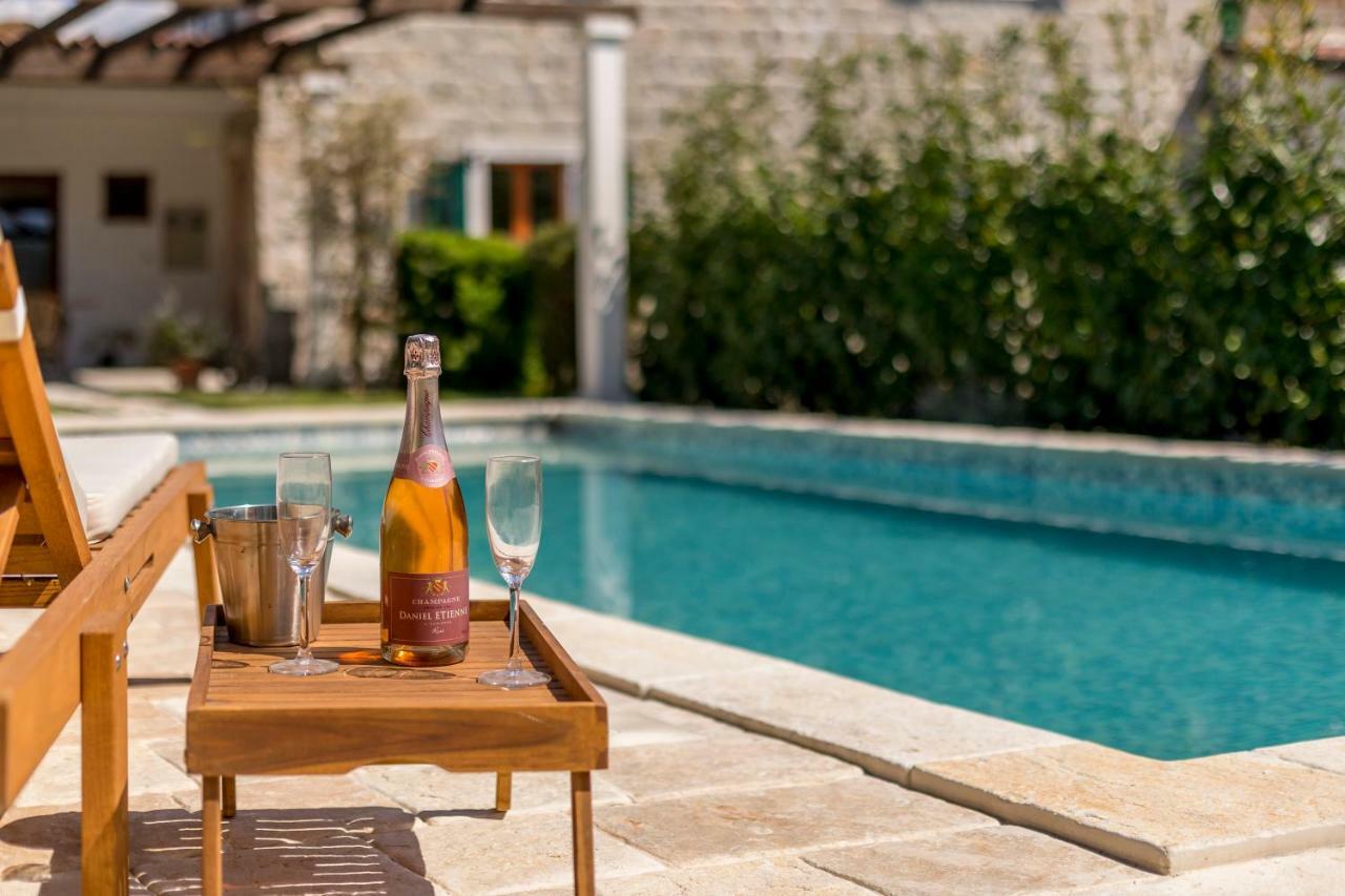 Villa Draga Paradise Pool Villa In Split Solin Exterior foto